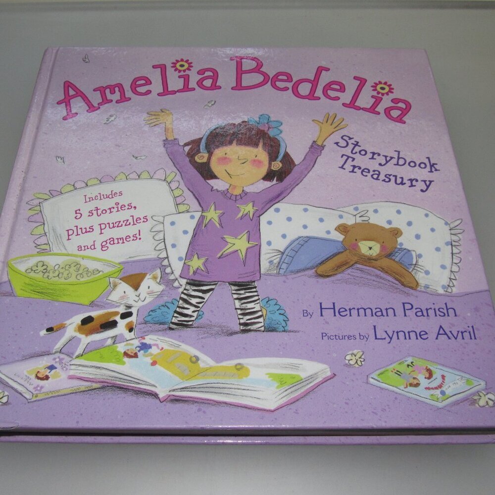 Amelia Bedelia Storybook Treasury by Herman Parish – Hardcover – 5 Stories + mor